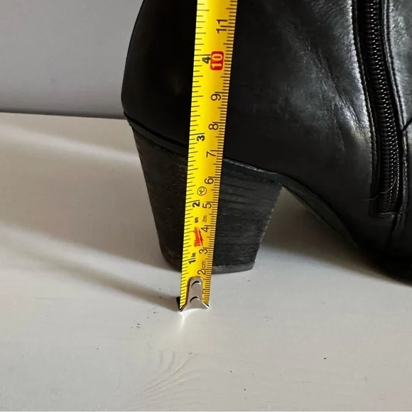 PAUL GREEN Black Leather Ankle Boots Size 7 Buttery Soft Leather EUC side zipper - Picture 11 of 12